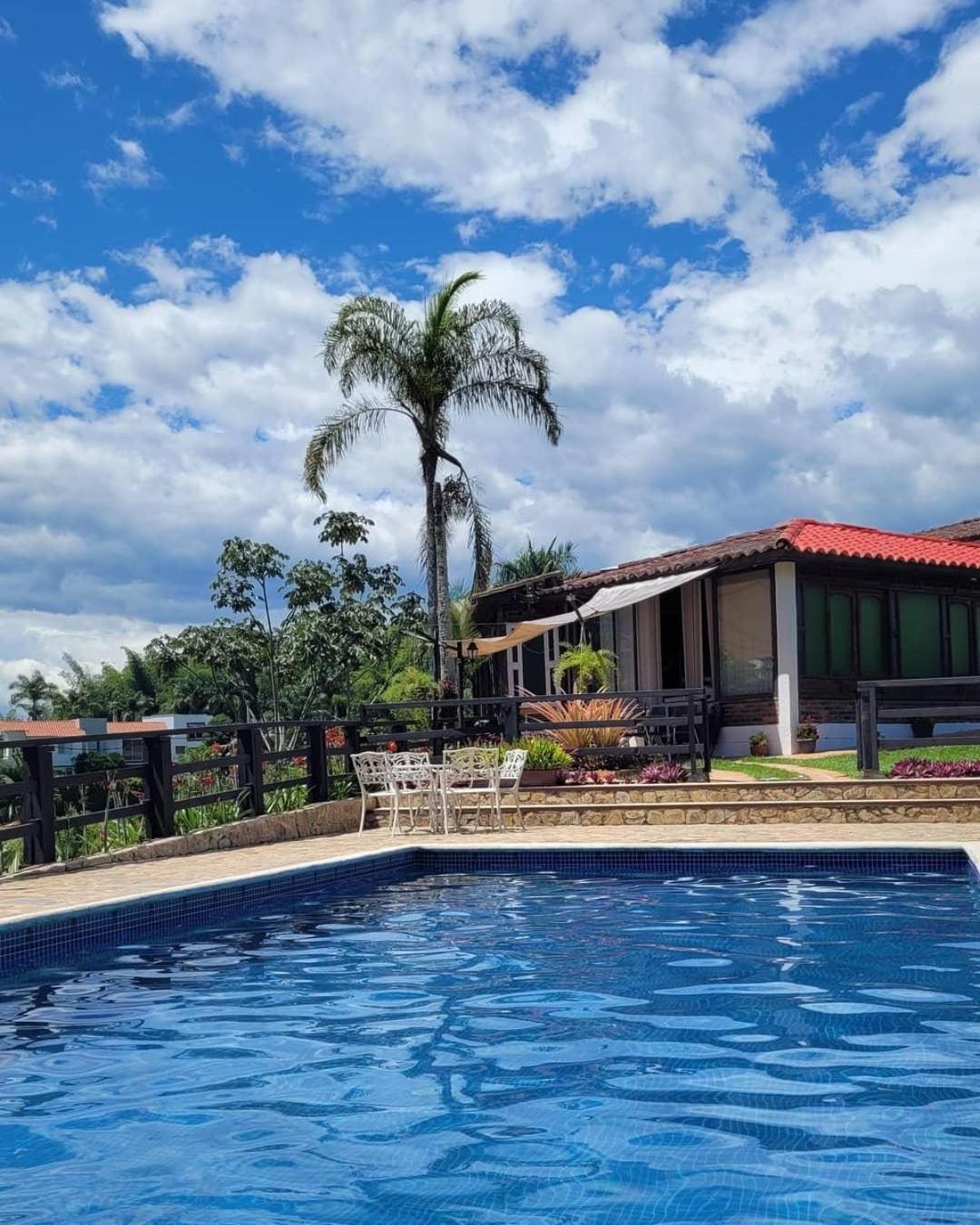 Chalet Tipo Loft En Armenia - Quindio Via Tebaida Villa El Edén Buitenkant foto